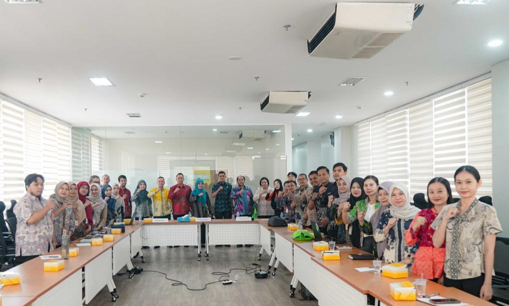 Diskominfo Sambas Hadiri Forum Peningkatan Kualitas Data Statistik Sektoral Kalbar